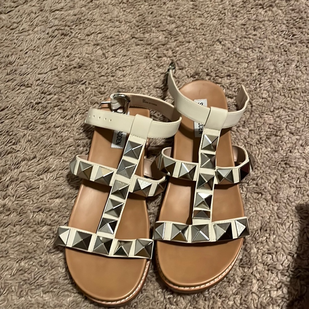Steve Madden flat studded sandals